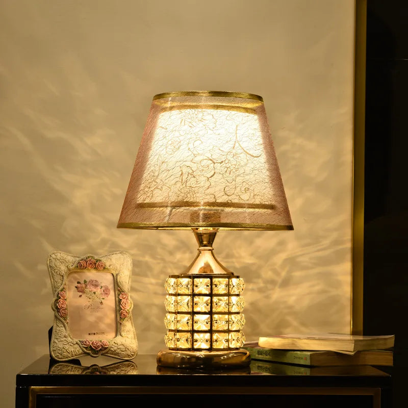 Rubik's Cube - Gold (Table)