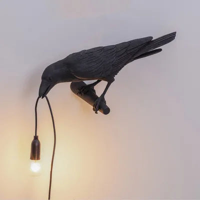 Crow Post (Wall)