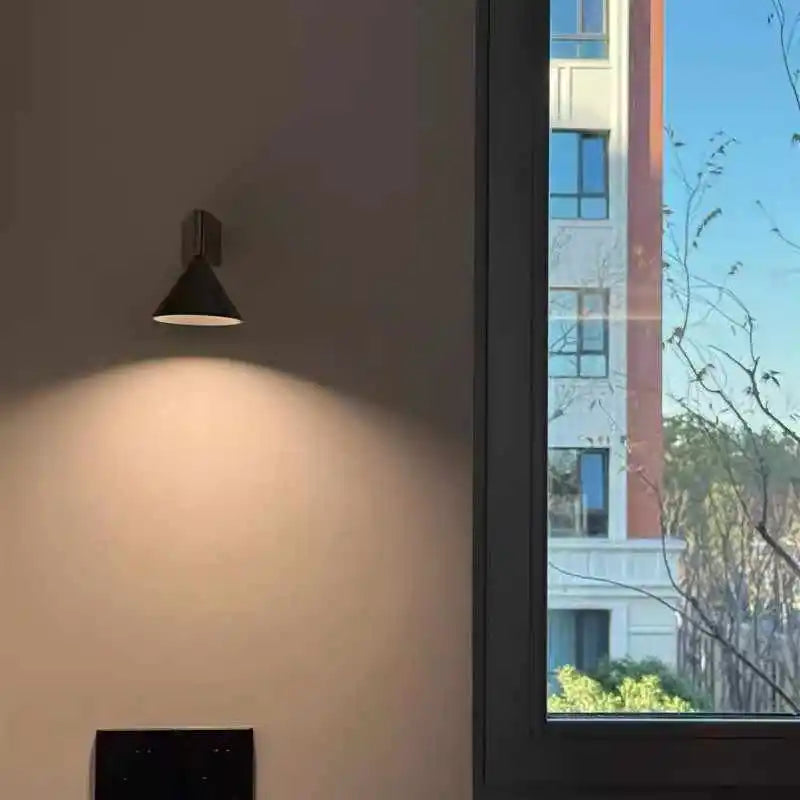 Flagstaff (Silver/ Gold/ Black) - Minimalist Wall Light 7W LED Down Light